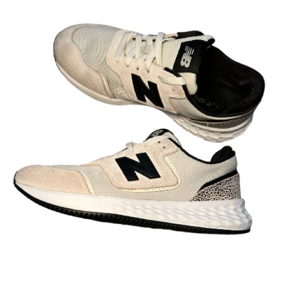 NEW BALANCE FRESH FOAM X-70 SNEAKERS CREAM & BLACK ANIMAL PRINT, SIZE 8 - Picture 2 of 8